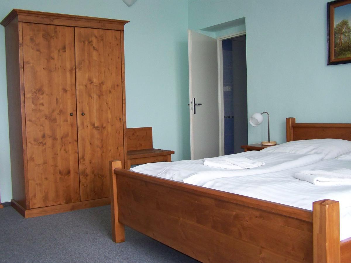 Hotel Pariz Jičín 객실 사진