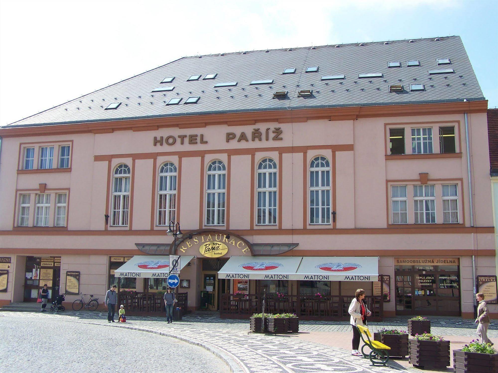Hotel Pariz Jičín 외부 사진